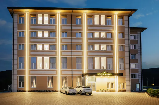 Sentir Hotel & Restaurant