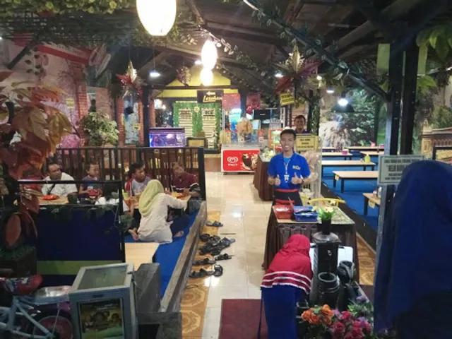 WARUNG CAK MUK TAMSIS