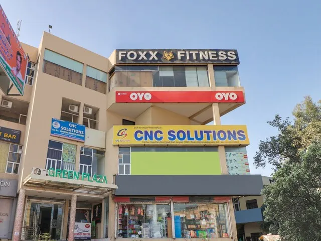 Collection O Green Plaza Near Inox Gurgaon Dreamz