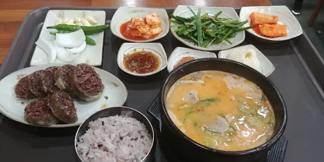 경주박가국밥 토곡점