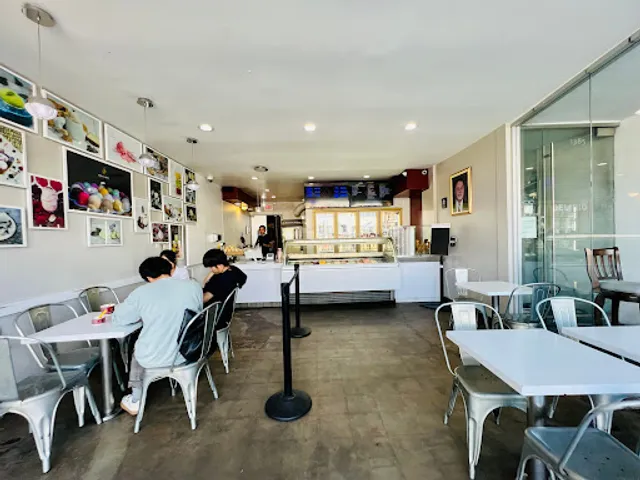 Saffron & Rose Ice Cream