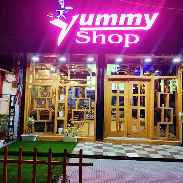 Yummy Shop Model Town - Best Pizza Shop in Sonipat