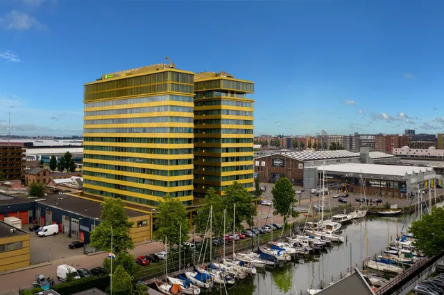 Holiday Inn Express Amsterdam - North Riverside by IHG