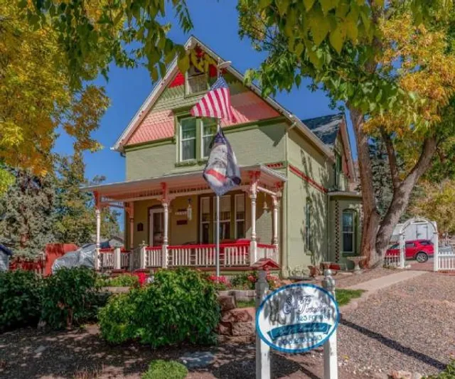 The Silk Pin Cushion