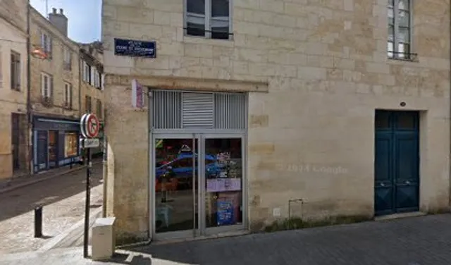 24 Pl. de la Frm Richemont