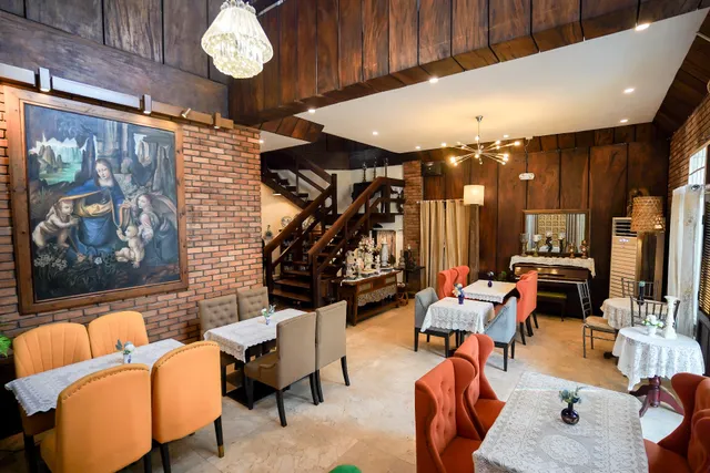 Privon Bistro Lounge