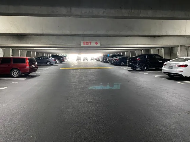 Lax Parking Curb Express