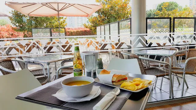 O teu Refúgio Café & Bar