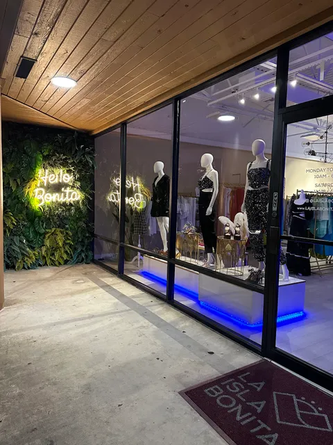 La Isla Bonita Boutique