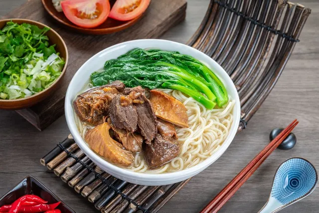 spicy & cloud restaurant