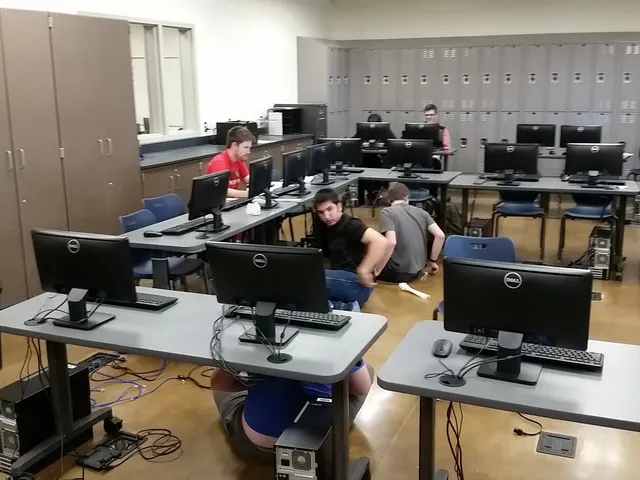 Early College and Career Center Hardin County Schools