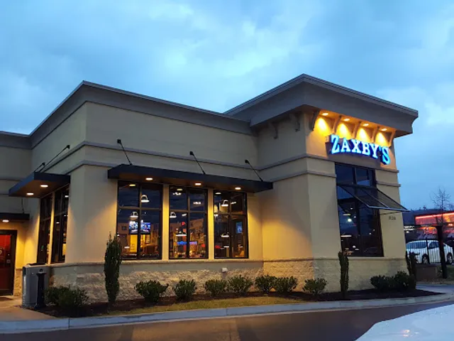 Zaxbys Chicken Fingers & Buffalo Wings