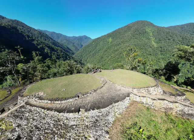 Ciudad Perdida Teyuna - Lost City Trek Colombia