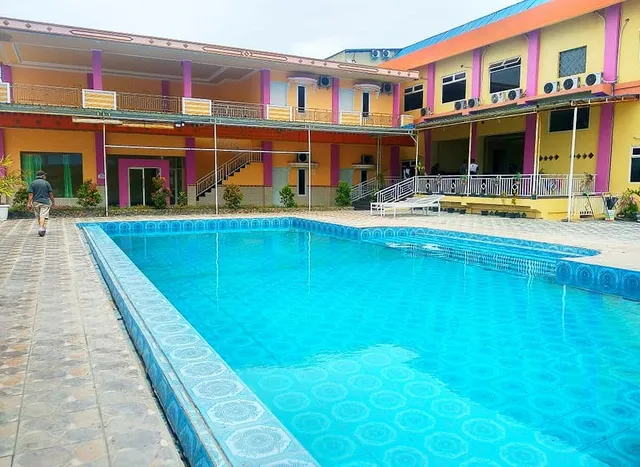 Lokaria Indah Beach Hotel