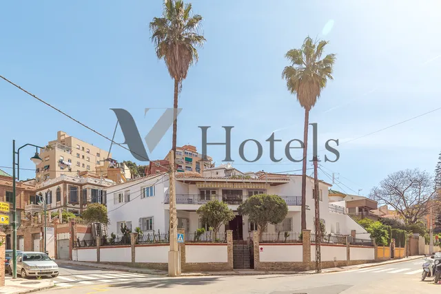 AYZ Silvela - Auto check-in property