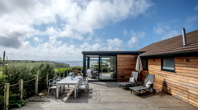 Blue Sky Cornish Holiday Home