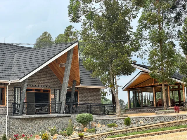 Kyangabi Crater Resort