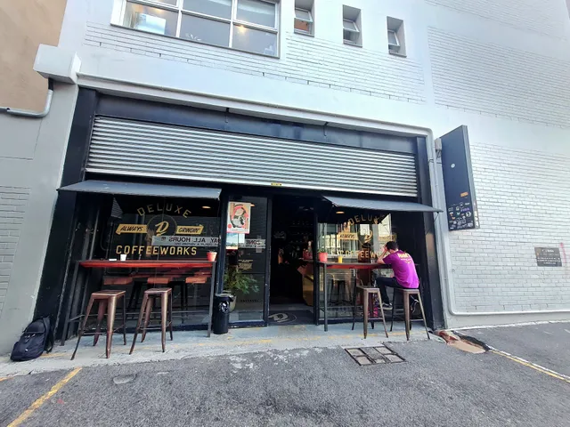 Deluxe Coffeeworks Kloof Street.
