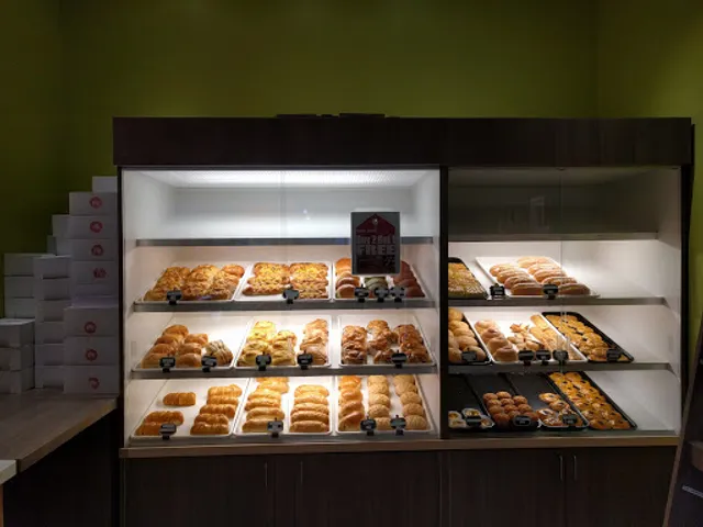 Nagoya Ramen & Bakery