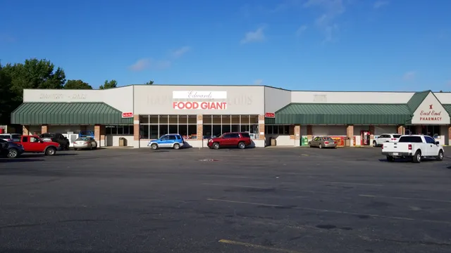 Edwards Food Giant
