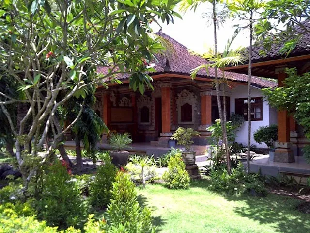 Rita Hotel and Homestay