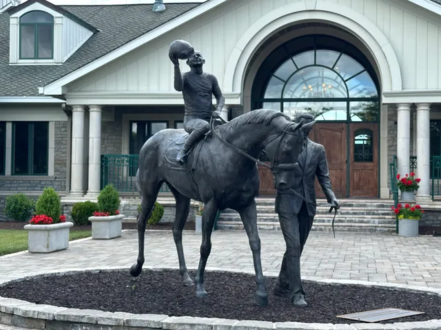 WinStar Farm - Horse Country Tours