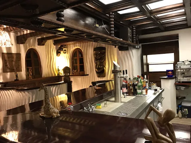 Mommona African Restaurant