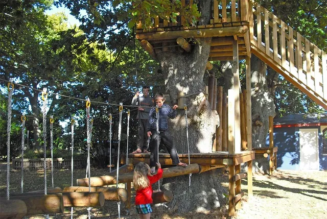 Te Aroha Holiday Park - Campground & Hot Pool