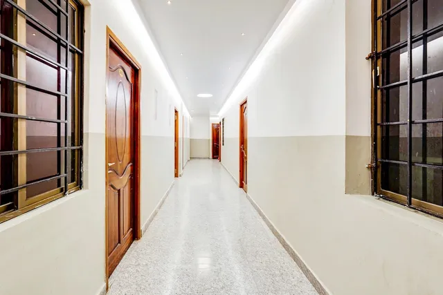 Hotel O White Town formerly Seascape Residency