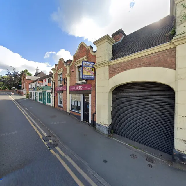 Oliver's Hair Men Hairdressing