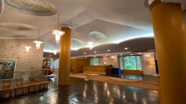 レストラン レイクサイドグリル