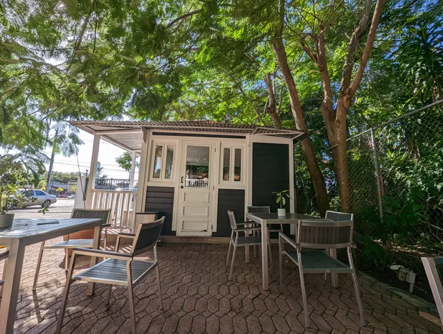 Café Cuatro Sombras