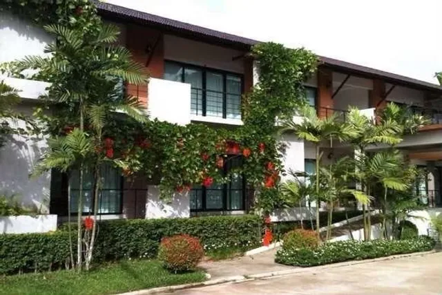Baan Wassana sitdharma guesthouse
