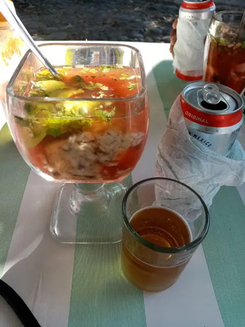 Mariscos Hugo