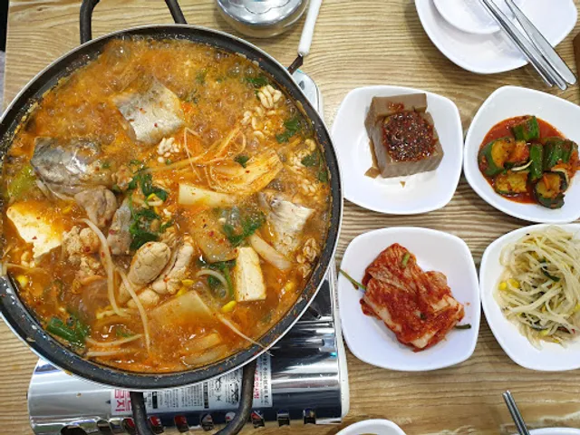 김미자당진아구동태찜탕 남구로역점