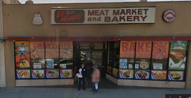 El Nuevo Mundo Market, Bakery & Cafe