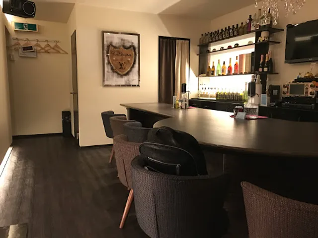 スタンド シュシュ