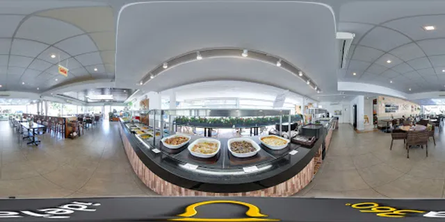 Quatro Estações Restaurant