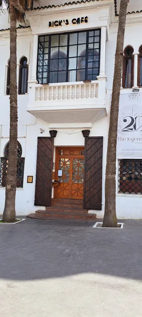 WINDSOR HOTEL CITY CENTER