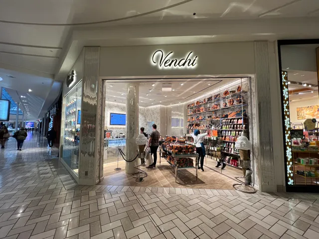 Venchi Chocolate & Gelato