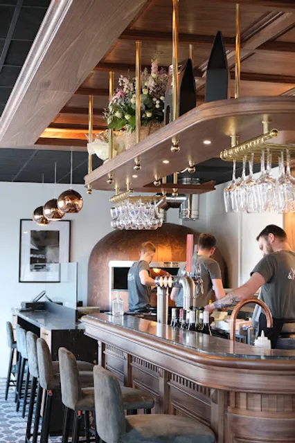 L'épure par Auguste & Ferdinand // Avelin