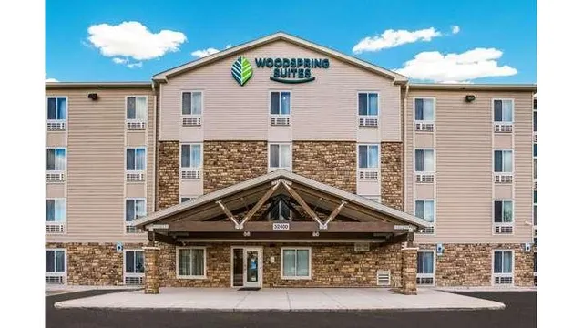 WoodSpring Suites Detroit Madison Heights