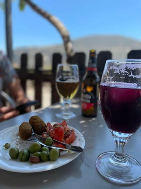 "La Cueva De Mora Luna"