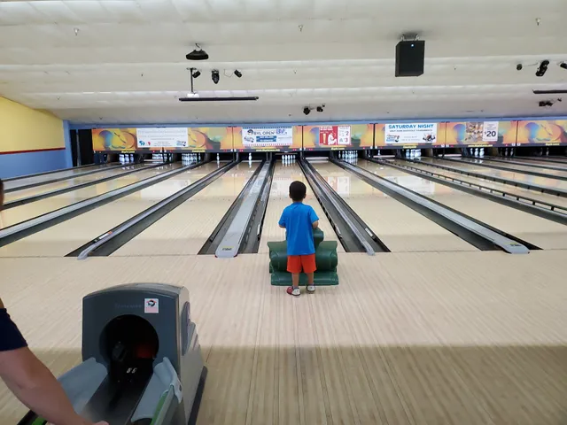 Maple Lanes Countryside