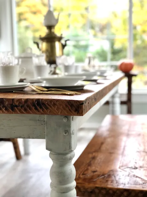 Twins Chic Furniture & Upholstery