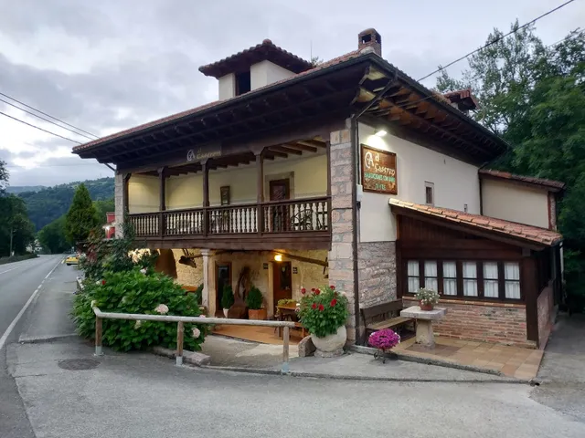 Hotel Rural El Caserón