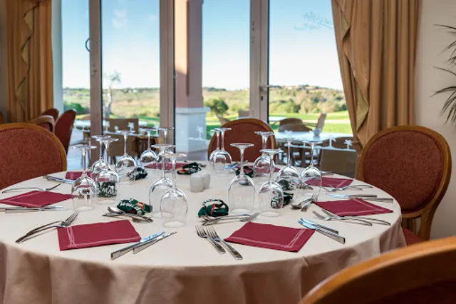 Le Clubhouse Restaurant