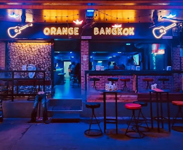 Orange Bangkok bar / Bar
