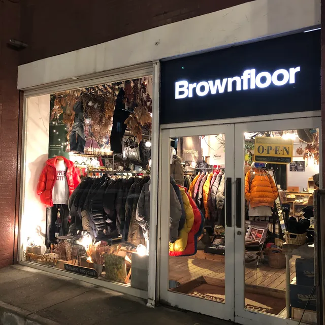 Brownfloor clothing