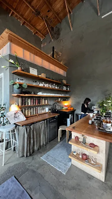 Tea at Shiloh: A Teahouse